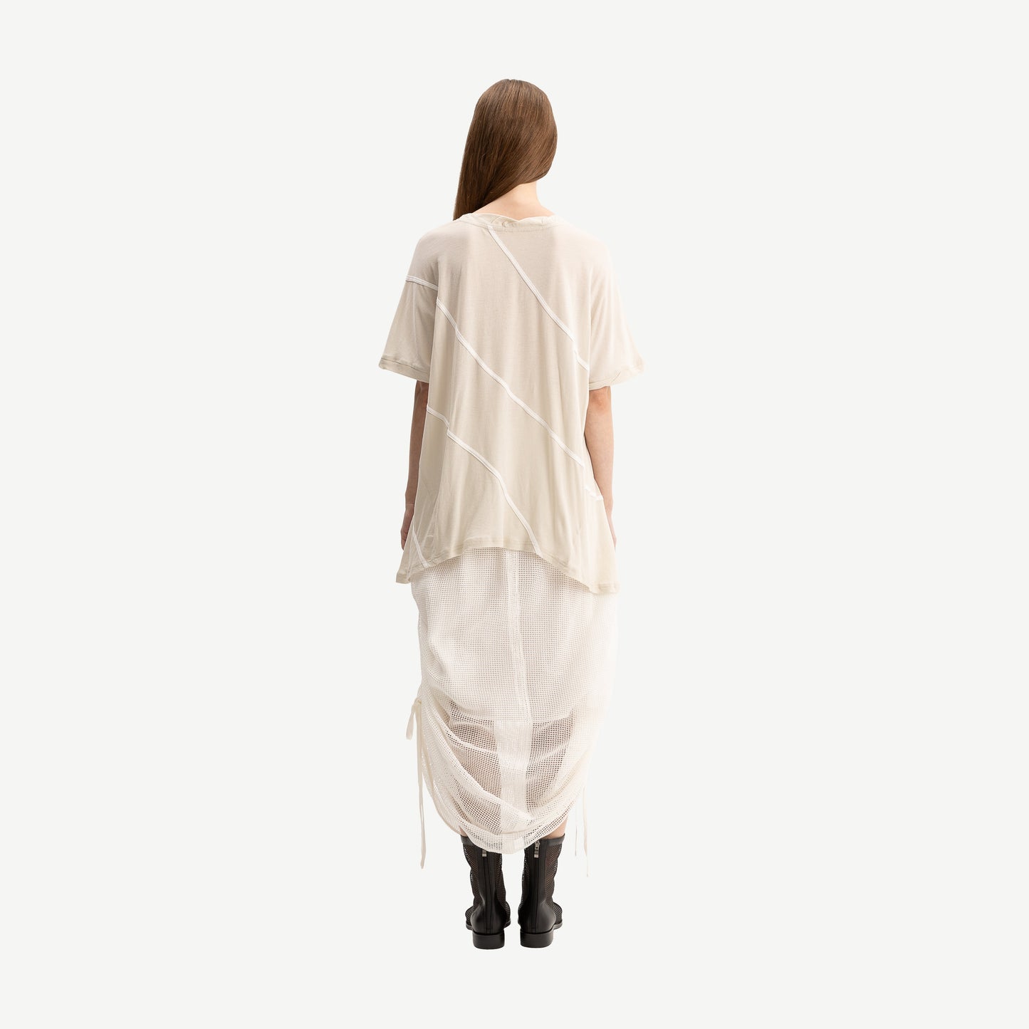 Isa Tee